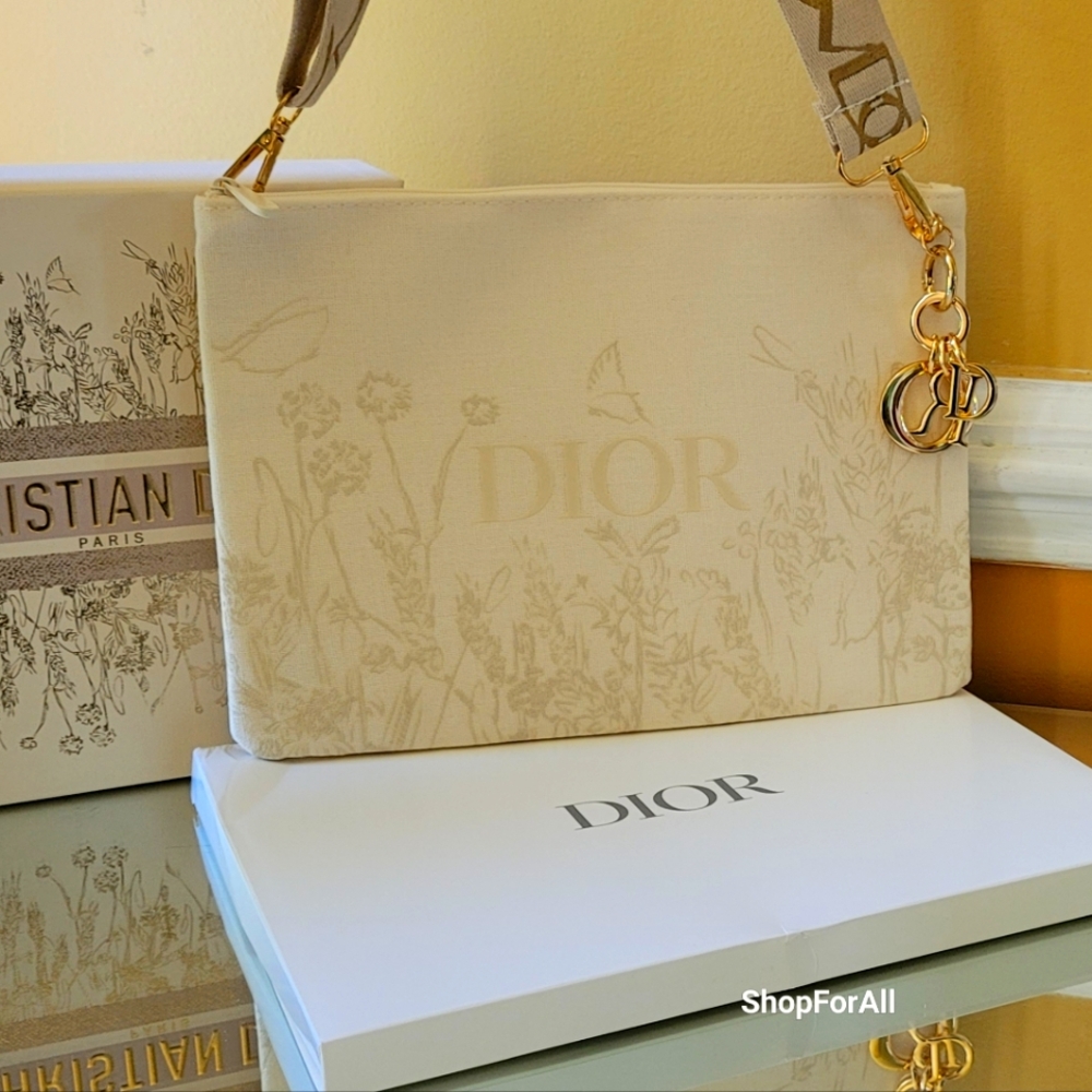 - Dior - Picture 6 of 11